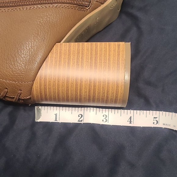 NWOT Ankle Boots - Picture 5 of 6